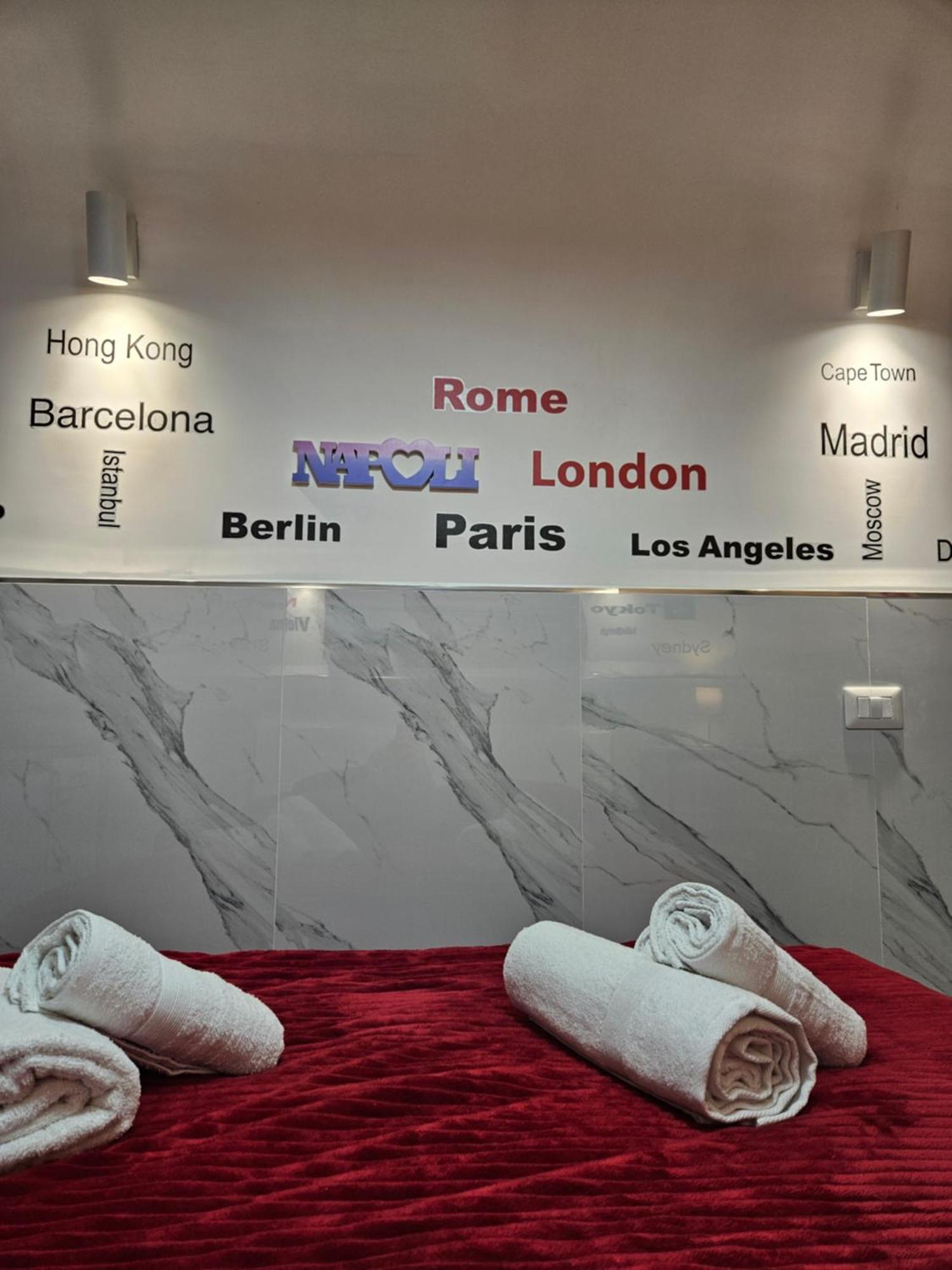 Suite San Gennaro Bis Napels Buitenkant foto